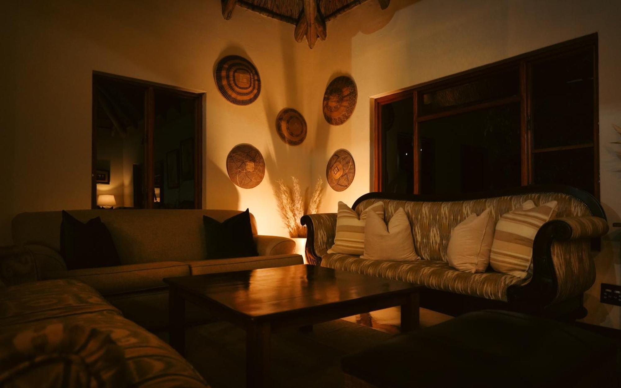 Shibula Safari Lodge ヴェルハヴォンデン・ゲーム・リザーブ エクステリア 写真
