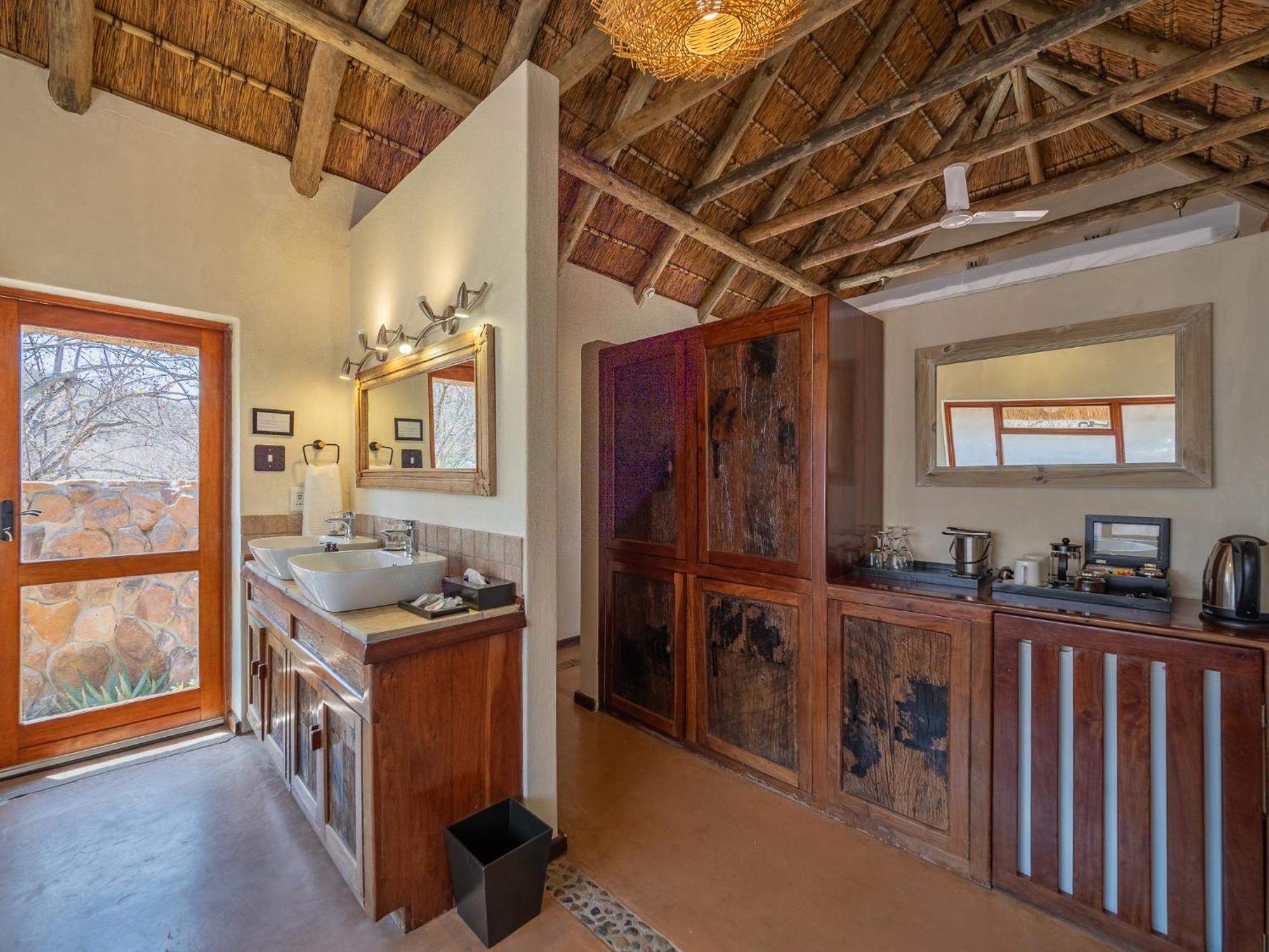 Shibula Safari Lodge ヴェルハヴォンデン・ゲーム・リザーブ エクステリア 写真